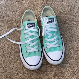 Women’s Converse